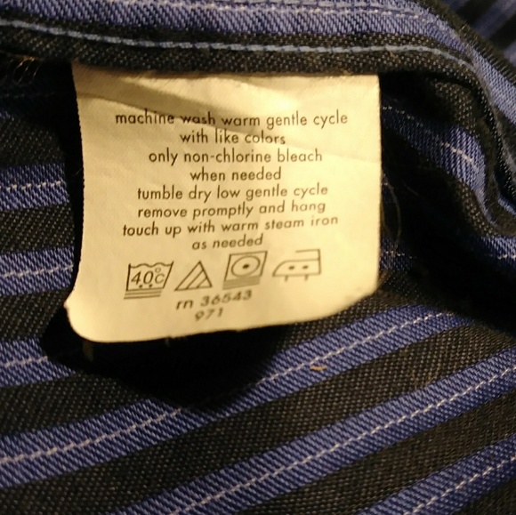 Donald J. Trump Signature Collection Dress Shirt - Picture 4 of 7